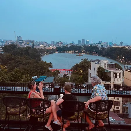 Lucien Hanoi Lakeside Hotel & Rooftop-2