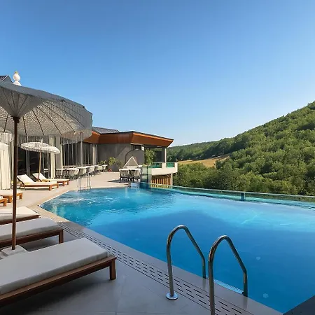 Resort Ujevara E Drinit-3