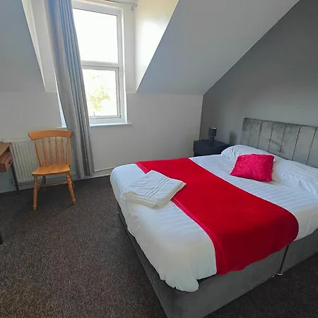 Campbells Guest House-3