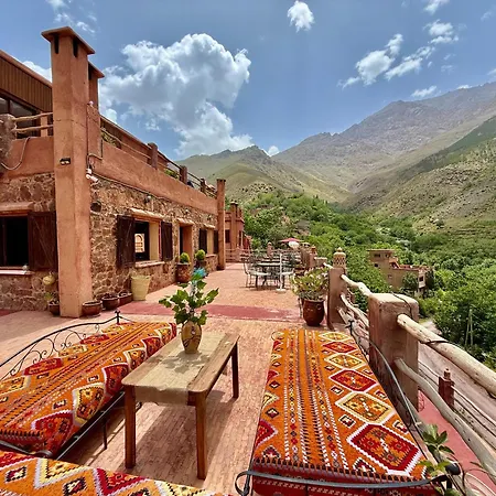 Aux lumières du toubkal Light of Toubkal-3