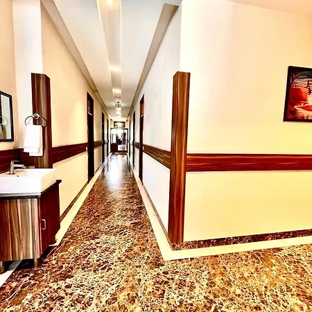 Hotel Woodcrest By Sidham Group !! Comfortable And Peaceful Stay !! Top Rated !! Preferred Hotel Chain-2