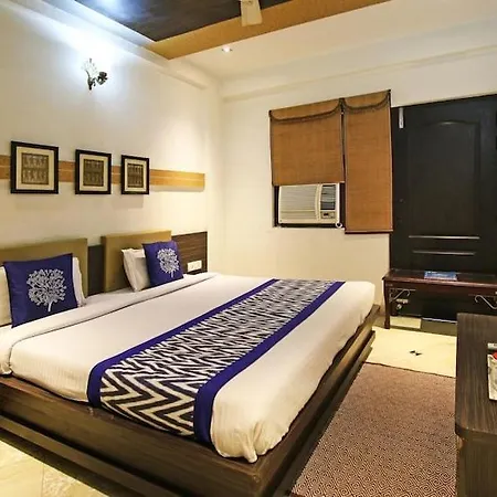 Hotel Panna Paradise-Just 30M Away From Captain Shubham Gupta Metro Station And 600M Away From Tajmahal-2