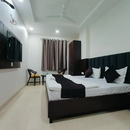 Hotel Starline Residency-2