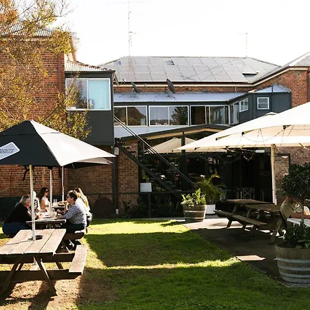 Avon Valley Inn Hotel-3