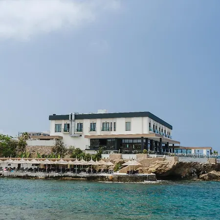 Shayna Beach Club-3