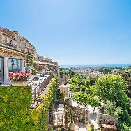 Chateau Le Cagnard-2