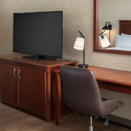 Four Points By Sheraton Bellingham Hotel & Conference Center-3