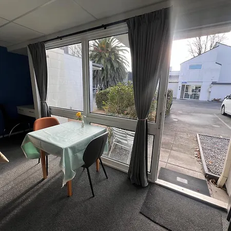 Diplomat Motel-3