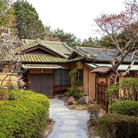 Gamagori Classic Hotel-2