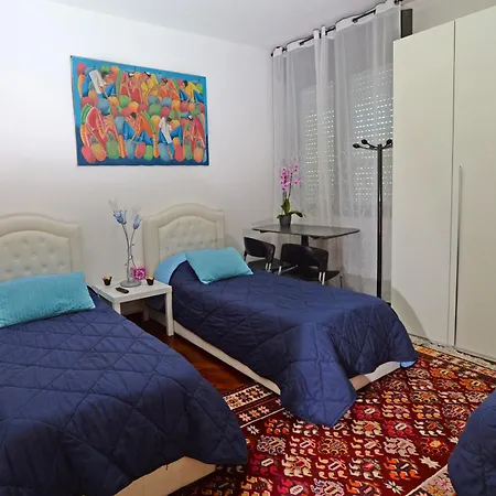Tintoretto Inn B&B-3