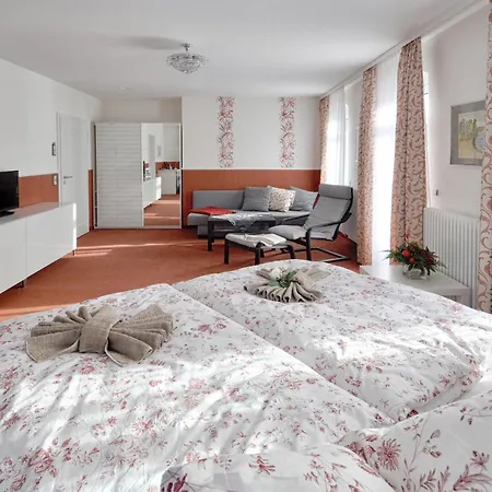 Dampfschiffhotel-2