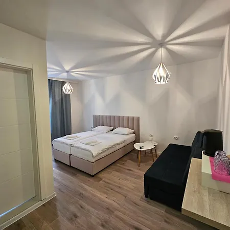 Riverside Residence-2