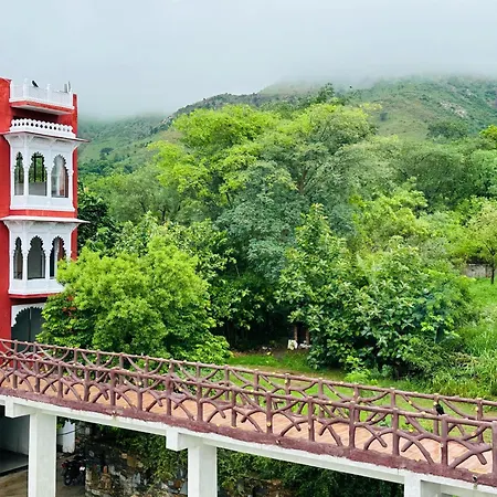 The Lal Bagh-2
