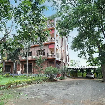 Whispering Woods Inn - Stay & Enjoy In Nature !-2