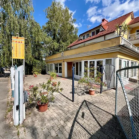 Szeplak Apartman-3