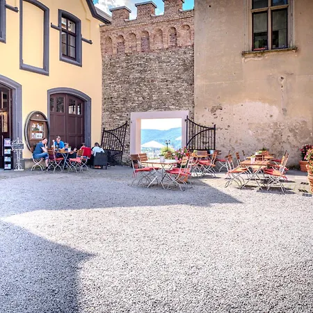 Schloss Arenfels-3