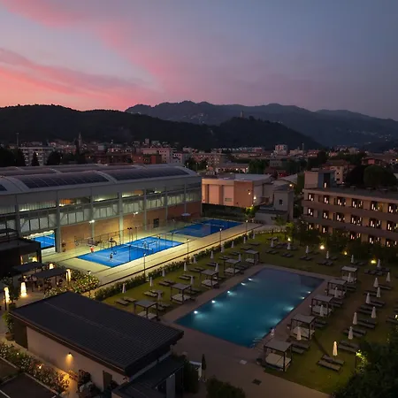 Como Hills-2