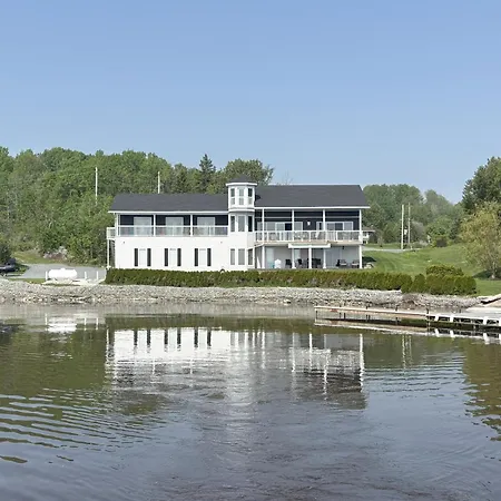 Haileybury Lakehouse-3