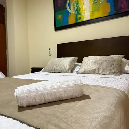 Hotel Sorrento 72-3
