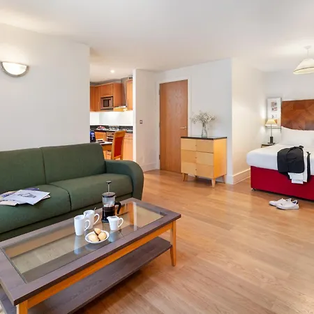 Marlin Apartments London City - Queen Street-3