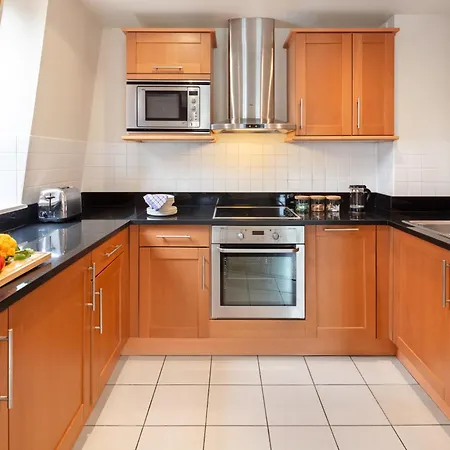 Marlin Apartments London City - Queen Street-2