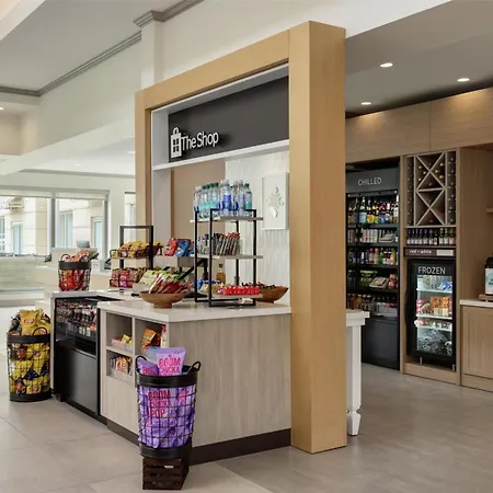 Hilton Garden Inn Cleveland Airport-3