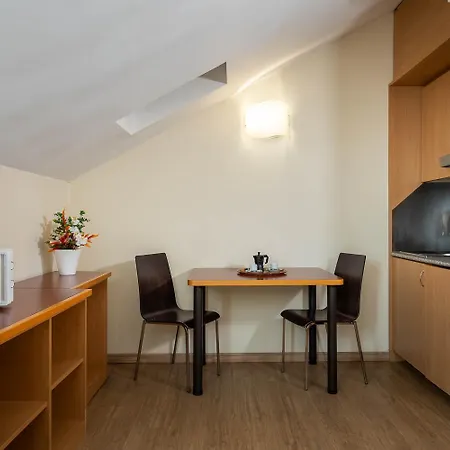 Ih Hotels Milano Aparthotel Argonne Park-3