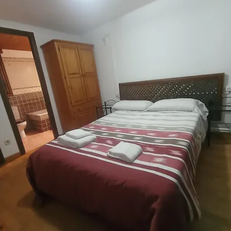 Pensió i Apartaments la Bordeta-2