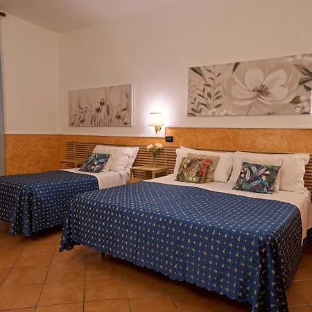Hotel Ascot-3