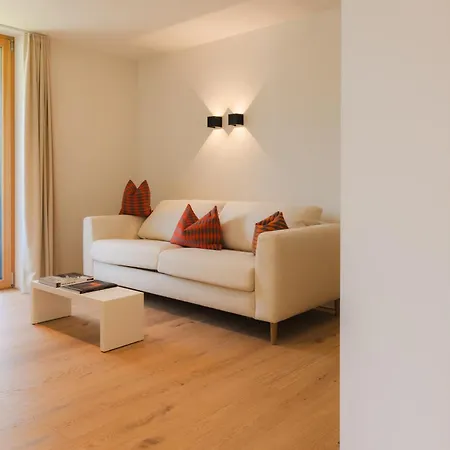 Aparthotel Hubertus Mellau-3