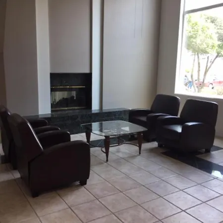 Studio 6 Burleson-3