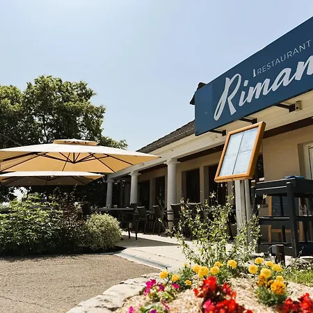 Kyriad Sens-2