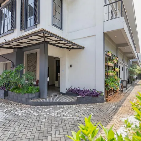 Reddoorz Plus Near Mall Slipi Jaya-3