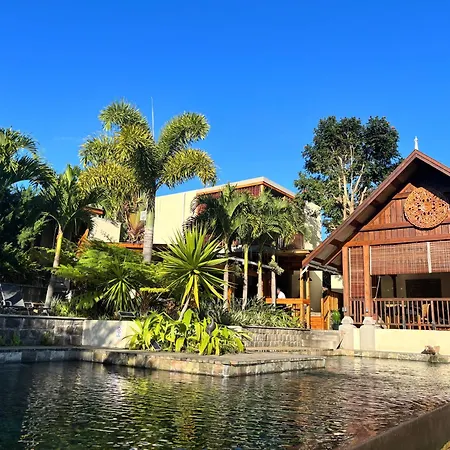 Chamarel Mountain Chalets-3