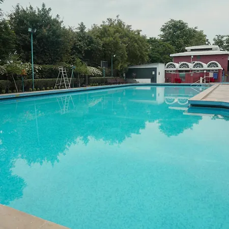 Goa Country Club By Pearl Near Udyog Vihar Yashobhoomi-3