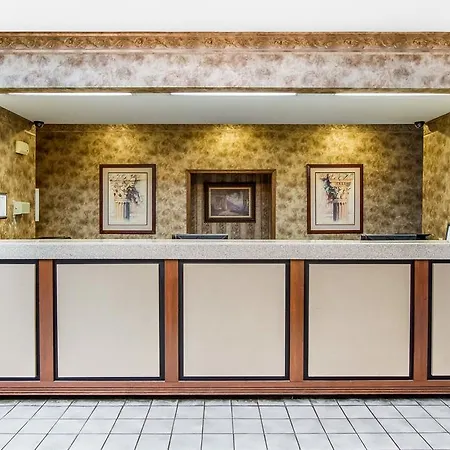 Executive Inn And Suites-3