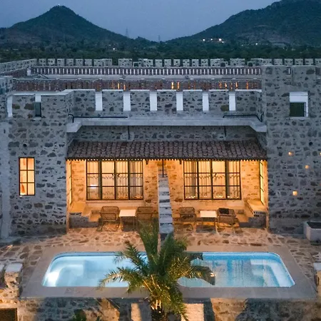 Maya Luxury The Quila Udaipur-3