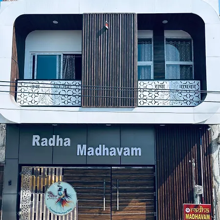Radha Madhavam Luxurious Boutique Stay-2