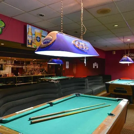 Americas Best Value Inn & Suites Victoria-2