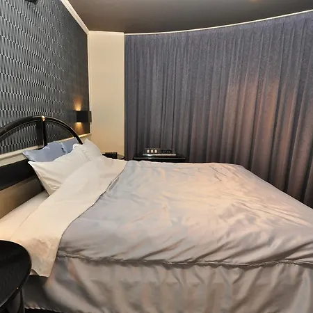 Hotel Boston Club (Adults Only)-2
