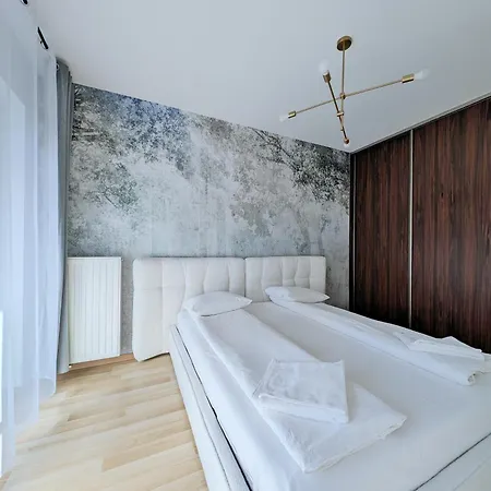 Turnau City Aparthotel-2