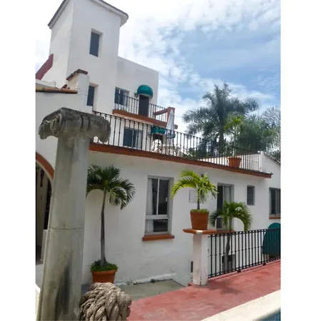 Hotel Bajo el Volcan-2