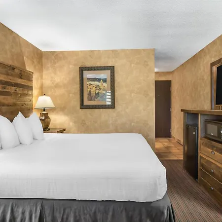 Best Western Plus Inn Of Santa Fe-3