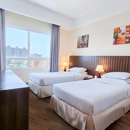 Ramada By Wyndham Beach Hotel Ajman-3