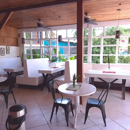 Lizard King Hotel&Suites-2