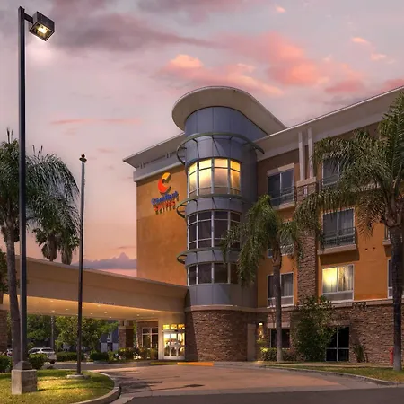 Comfort Suites Ontario Airport Convention Center-3
