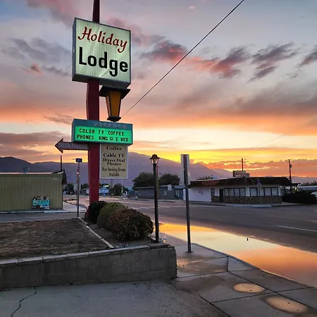 Holiday Lodge-3
