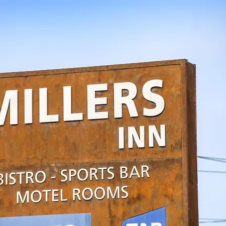 Nightcap At Millers Inn-2