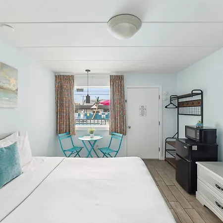 Daytona Inn And Suites-3