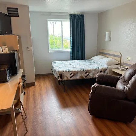 Motel 6-Avoca, Ia-3